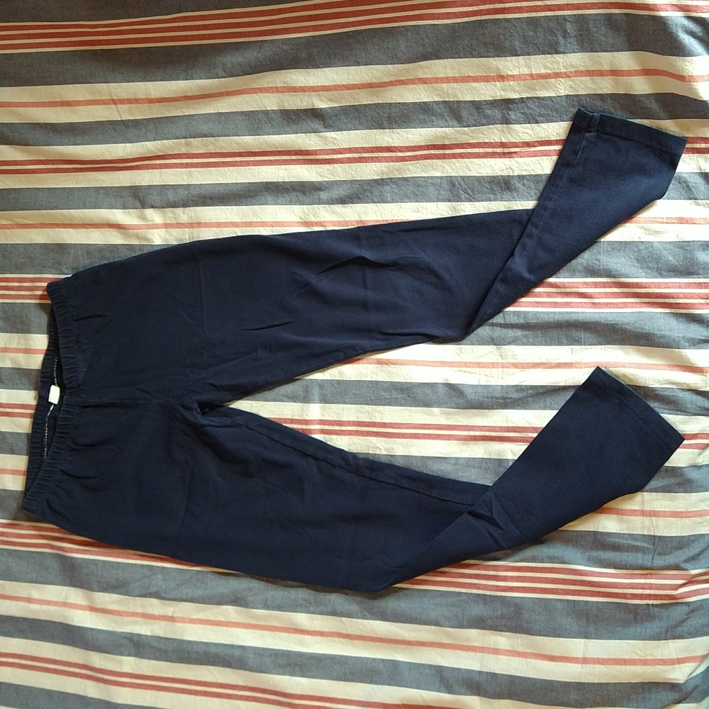 Girls, Size 14, Navy blue Children's Place leggings.